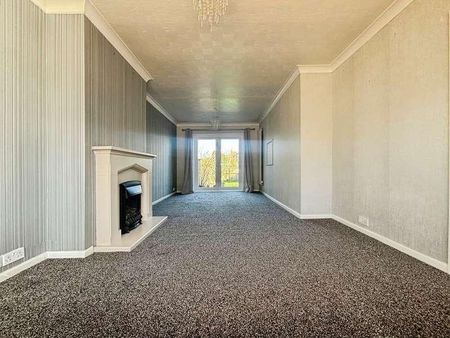 Churchfield, Swindon, Wiltshire, SN25 - Photo 2