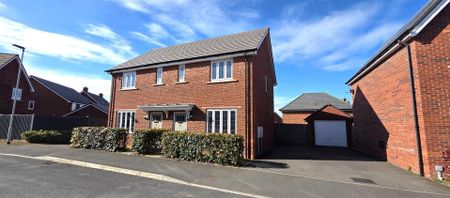 Gatekeeper Drive, Holmer, Hereford - Photo 3