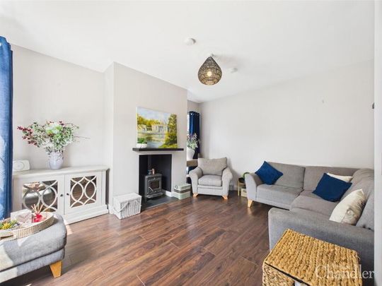 37 Moss Lane, Ballynahinch, BT24 8FE - Photo 1