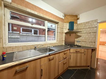 3 bedroom terraced house to rent - Photo 2