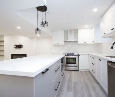 For Lease - 6 Westacott Crescent, Ajax, Ontario - Photo 1