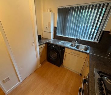 Victoria Road, Lostock, Bolton - Photo 6