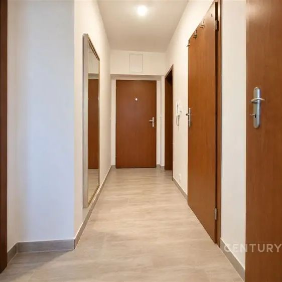 Pronájem bytu 2+kk s balkónem– Brno - Medlánky, ul. K Babě - Photo 1