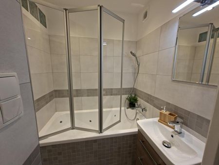 Pronájem bytu 3+1 72 m² - Photo 3