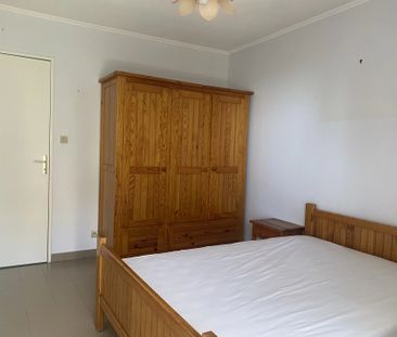 T4 MEUBLE AVEC GARAGE ET TERRASSES - Photo 5