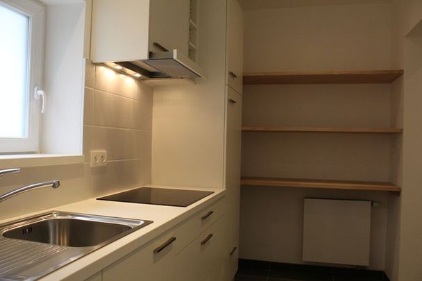 Appartement te huur - Photo 1