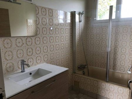 Maison 4 pièces - - Photo 2