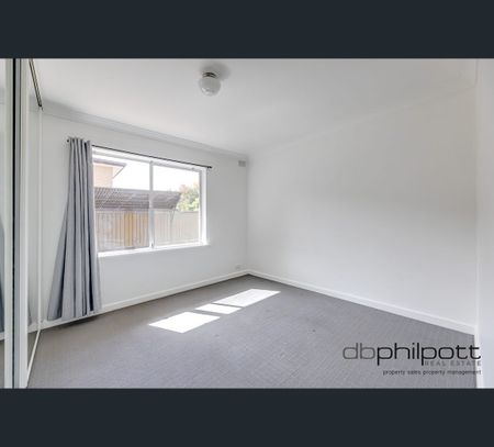 2/69 Bosanquet Avenue, Prospect, SA 5082 - Photo 2