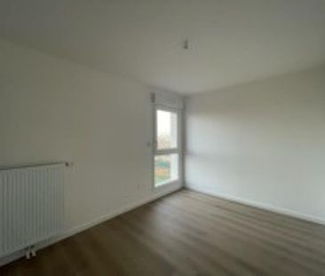 location Appartement T2 DE 43.45m² À AMIENS - Photo 2