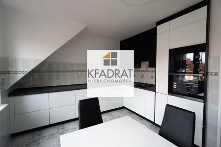 Dwupoziomowe mieszkanie o pow. 92,80, 4-pokoje. - Zdjęcie 3