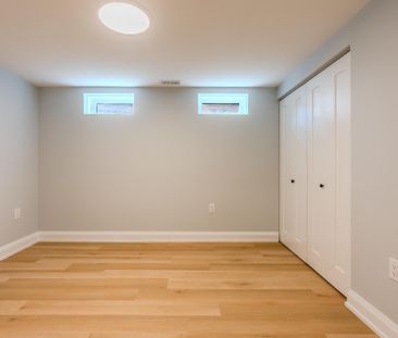 For Lease - 1337 Cedar Street Unit# Bsmt, Oshawa, Ontario - Photo 4