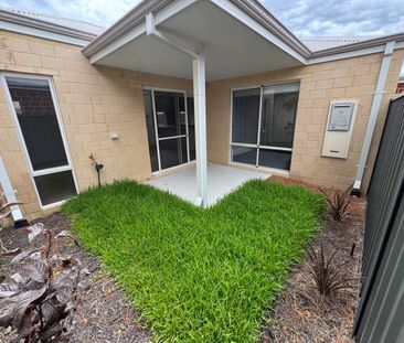 Brand New - Spacious Home! - Photo 4