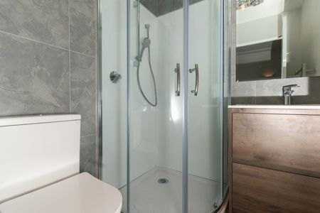 Modern Townhouse - Photo 5