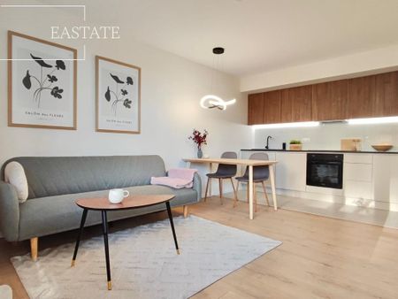 Warszawa, Praga-Południe, Praga-Południe Grochów, Kobielska - Photo 4