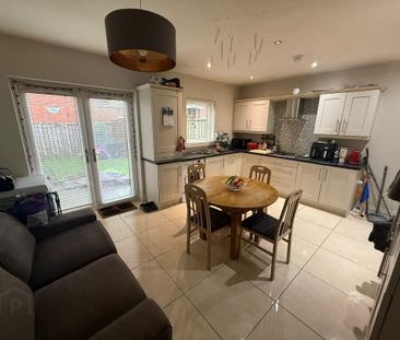 48 Magheralave Meadows, Lisburn, BT28 3NT - Photo 2