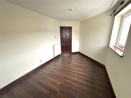 4 bedroom terraced house to rent - Photo 5