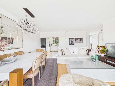 Dunstable House, Marlow, Buckinghamshire, SL7 - Photo 2