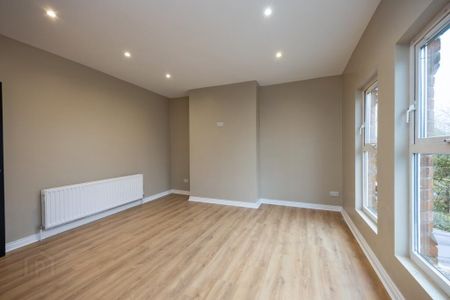 Flat 2, 482 Antrim Road, Belfast, BT15 5GF - Photo 2