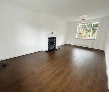 3 Bedroom Terraced To Let - Photo 2