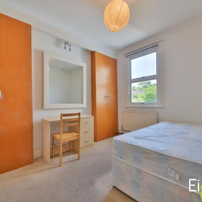 4 bedroom maisonette to rent - Photo 1