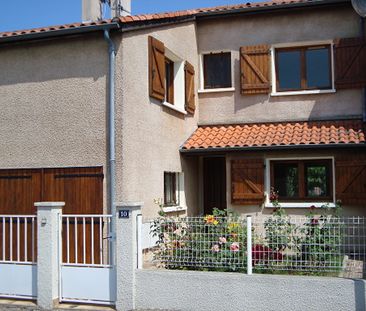 Location Maison 5 pièces 95m² - Photo 4