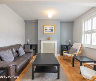 72 Alcuin Avenue - Photo 1