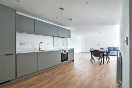 3 bedroom apartment to rent - Photo 3