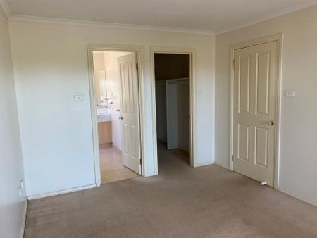 Combining Modern Style and Low Maintenance Living! - Photo 2