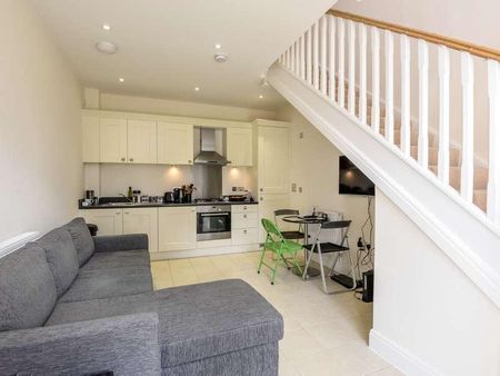 Bath Road, Reading, RG1 - Photo 2