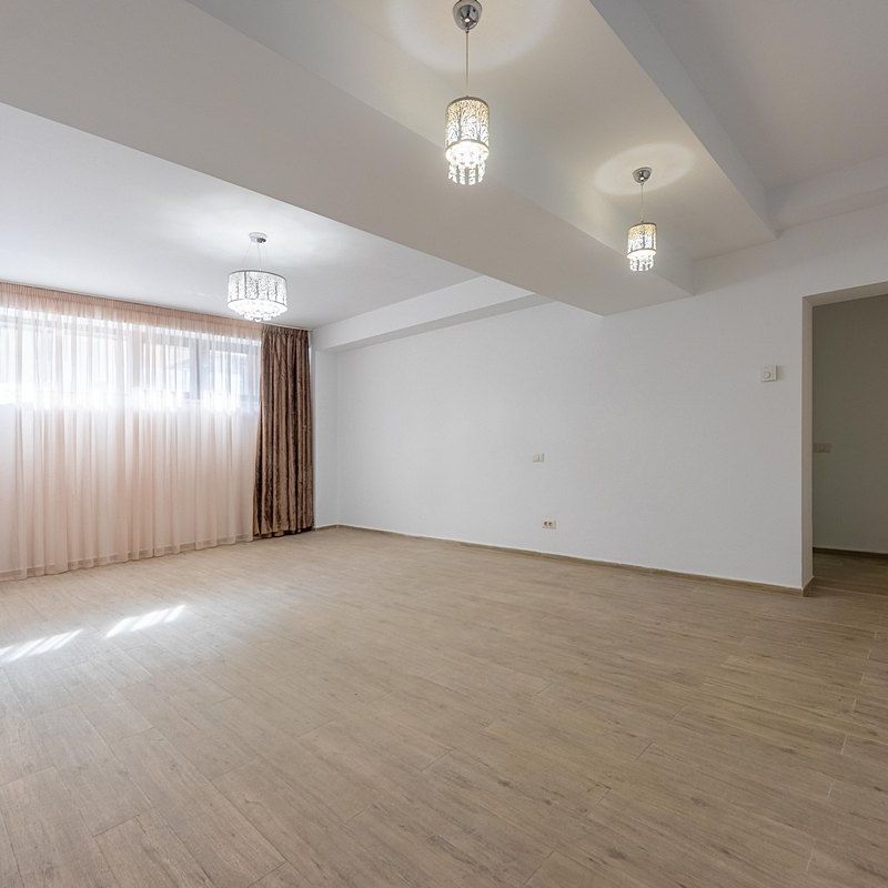 Inchirieri Apartamente 5+ camere Bucuresti - Photo 1