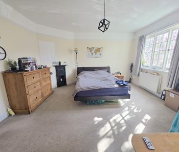 Room in a Shared House, Brisbane Avenue, SW19 - Photo 3