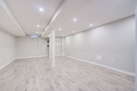 For Lease - 56 North Lake Road Unit# #22, Richmond Hill, Ontario - Photo 3