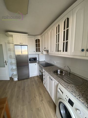 Piso de alquiler en El Coll d'en Rabassa - Photo 2