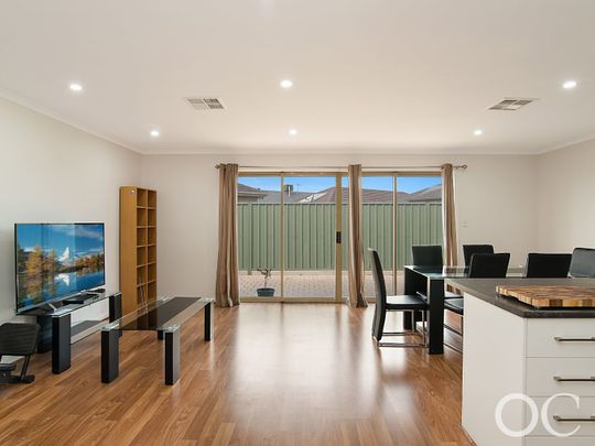 Open The Door To Modern Comfort - Photo 1