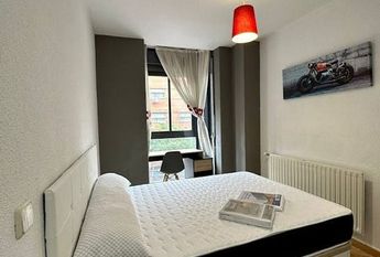 Calle Ladera de los Almendros, Madrid, Community of Madrid 28032