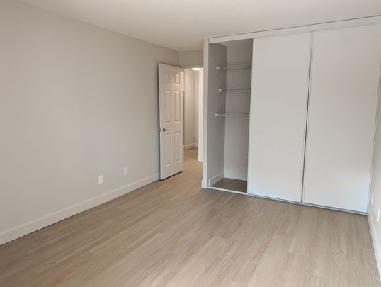 For Lease - 1300 Richmond Road Unit# 107, Britannia - Lincoln Heights and Area, Ontario - Photo 1