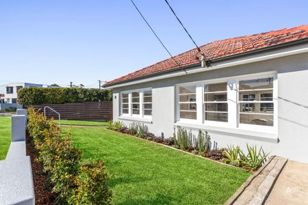 81 Hinkler Street, Maroubra NSW 2035 - House For Rent | Domain - Photo 2