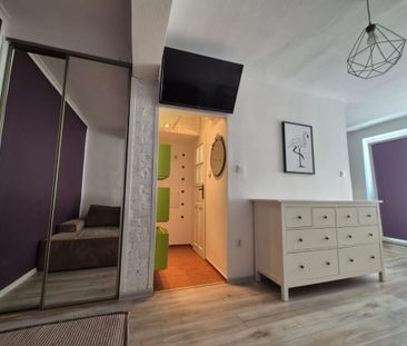 Kawalerka, 28 m2, umeblowana, idealna dla studentów, balkon - Zdjęcie 1