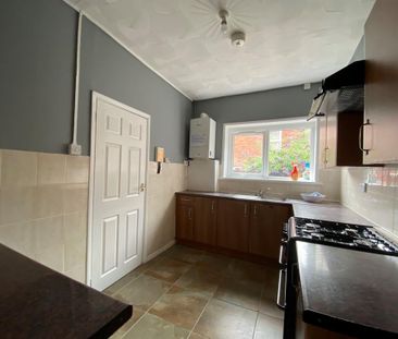 5 bedroom terraced house to rent - Photo 4