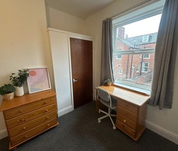 5 bedroom house to rent - Photo 2