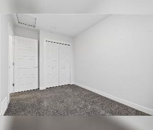 3 Bed Duplex Double Garage SW Paisley Edmonton FOR RENT - Photo 1