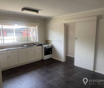 3 BEDROOM HOME IN FOSTER - Photo 6