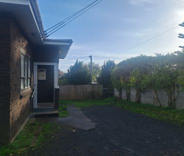 Lovely family home - Photo 6