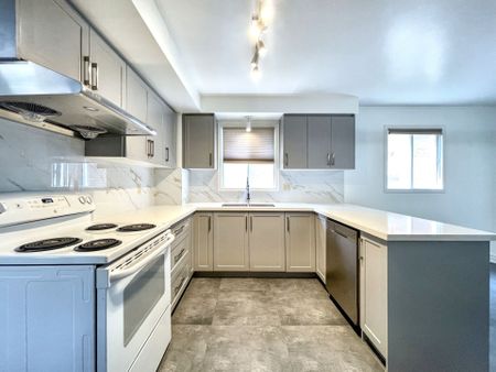 For Lease - 4485 Jenkins Crescent, Mississauga, Ontario - Photo 5