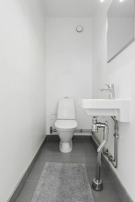 Vårholmsbackarna, Skärholmen - Foto 1