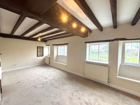 3 Bed Detached Cottage with Substantial Plot and Outbuildings - Photo 5