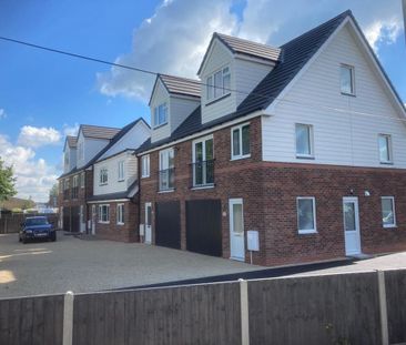 3 bedroom terraced house to rent - Photo 3