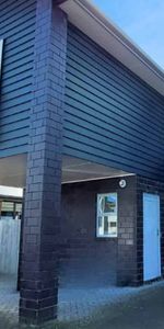 1 Bedroom in Hillcrest - Power and Wifi included - Photo 3