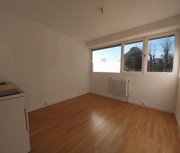 Apartment - Photo 2