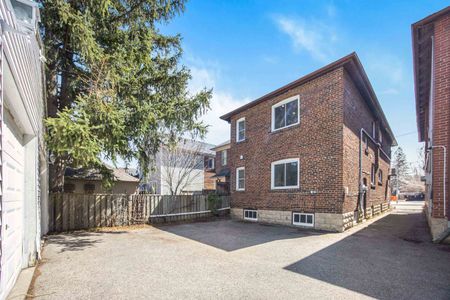 For Lease - 54 Mcnairn Avenue Unit# Upper, Toronto, Ontario - Photo 4